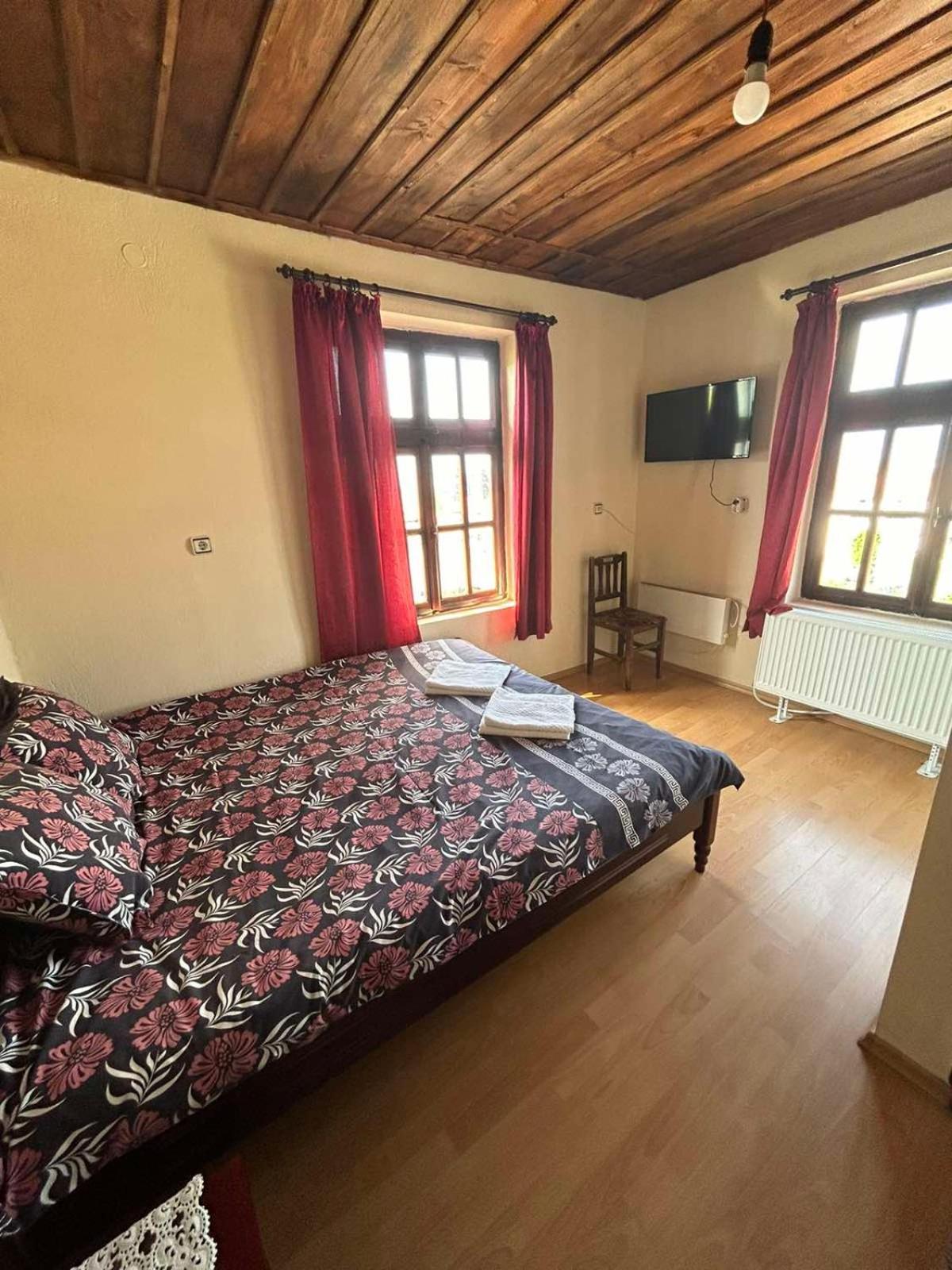Guest House Popov Marchevo Rum bild