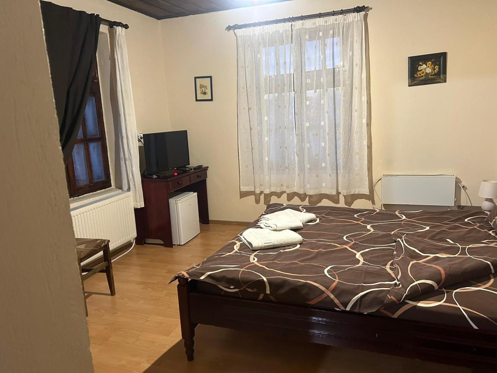 Guest House Popov Marchevo Rum bild