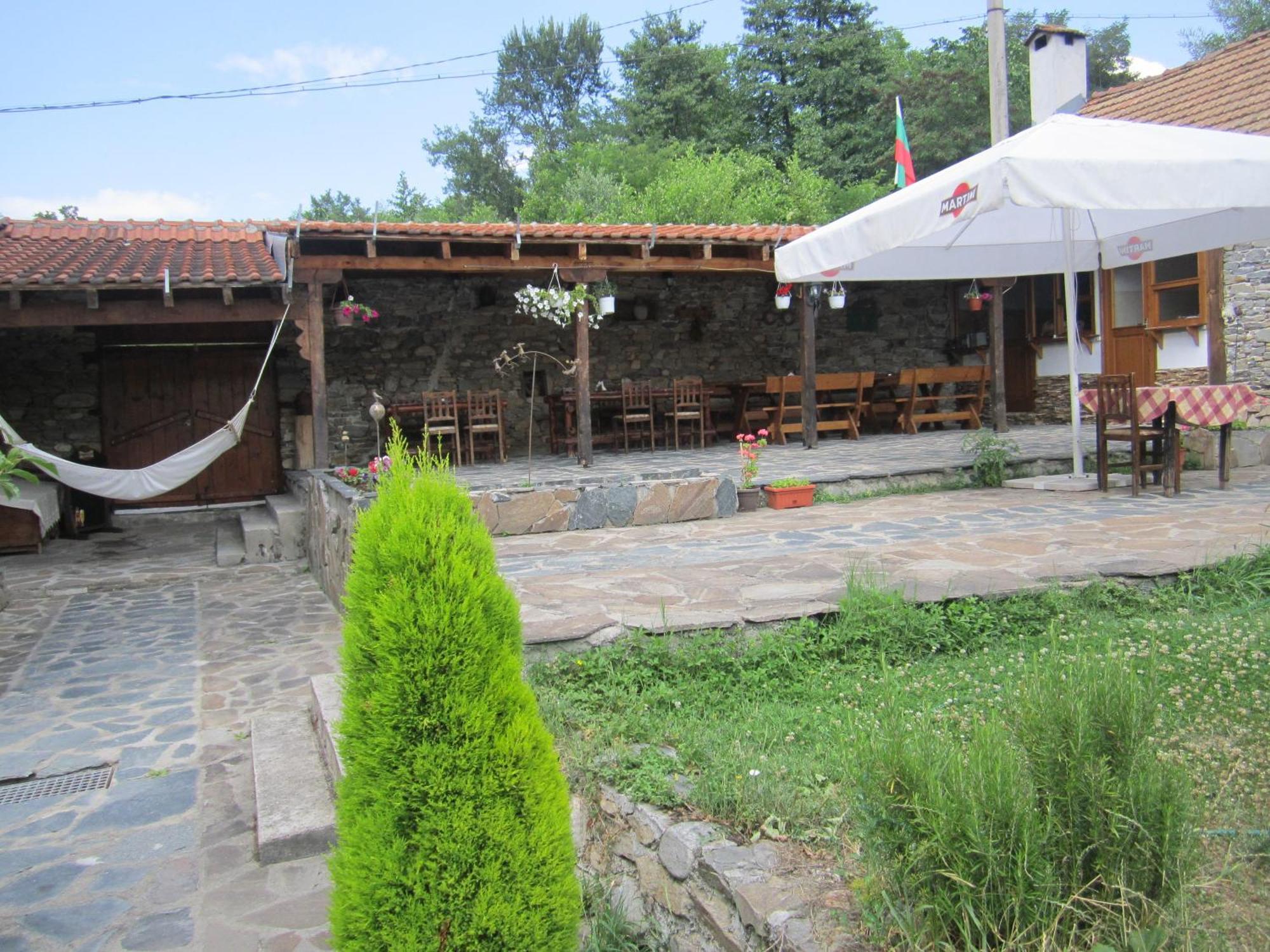 Guest House Popov Marchevo Exteriör bild