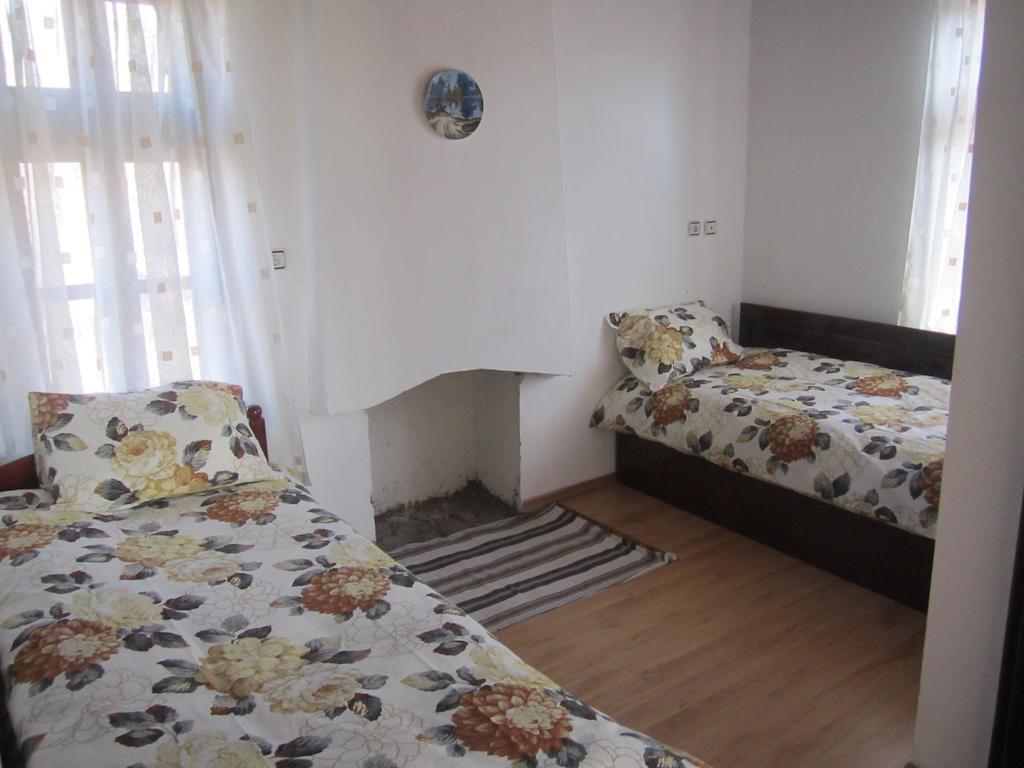Guest House Popov Marchevo Rum bild