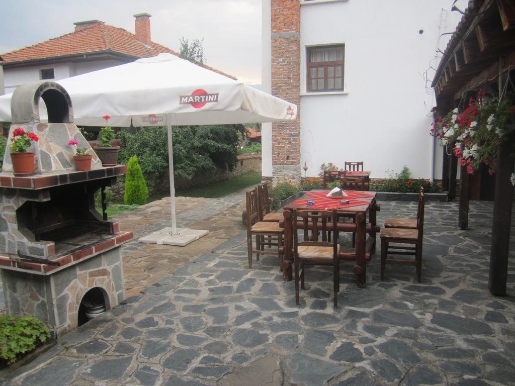 Guest House Popov Marchevo Exteriör bild